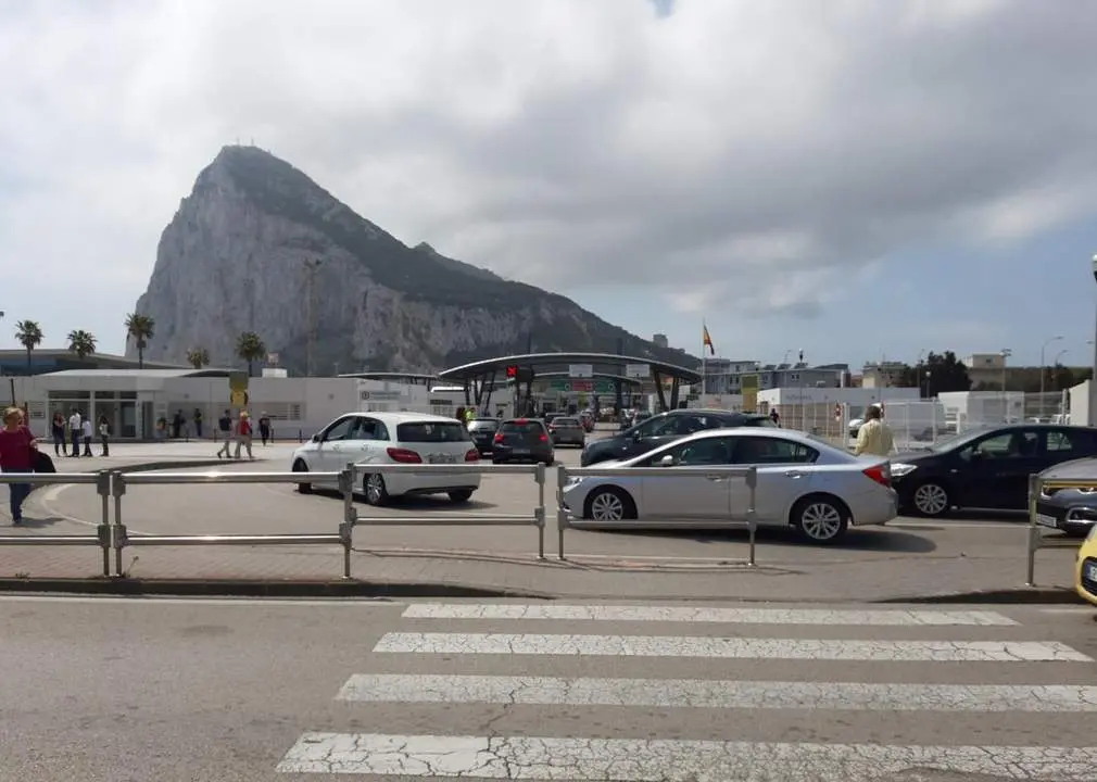 Frontera con Gibraltar, en una imagen de archivo.  - AI