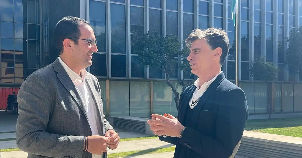  Juan Ignacio Fuentes junto al portavoz provincial - PP SEVILLA