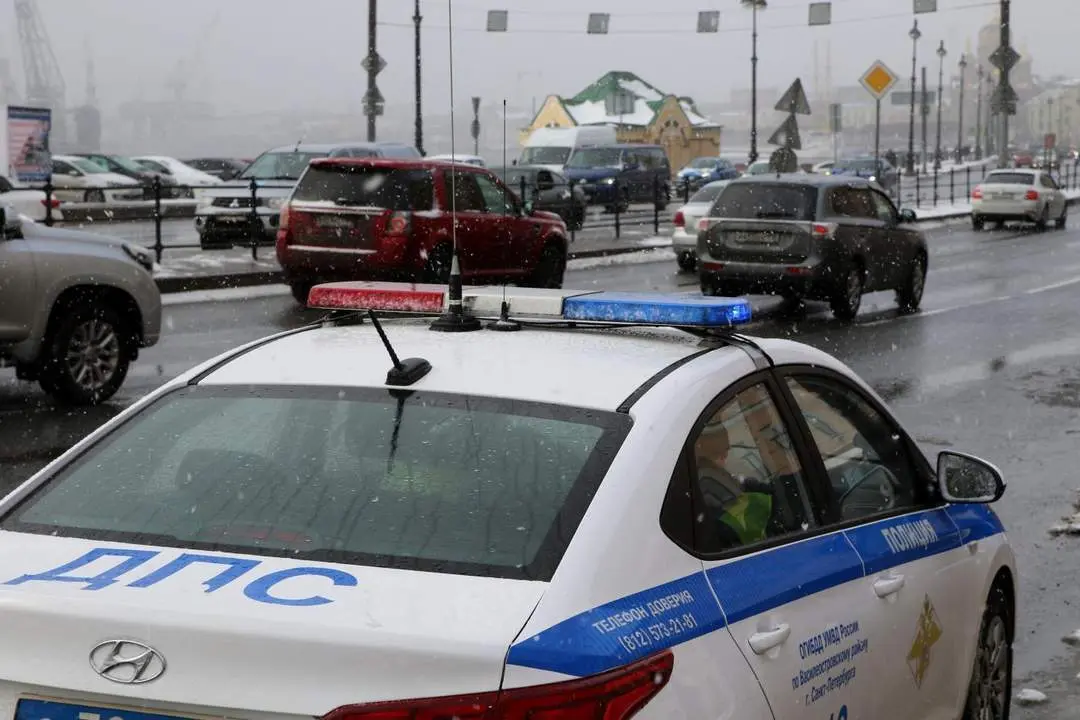 Un coche de la Polic&iacute;a de Rusia. - EP