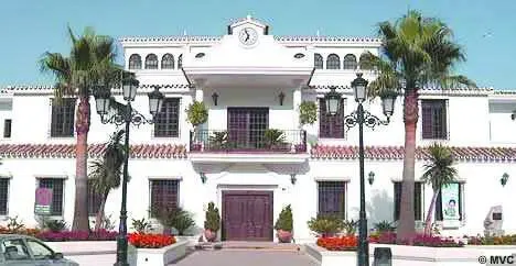 Fachada del Ayuntamiento. - VM