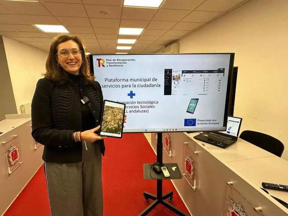La delegada de Acci&oacute;n Social, Cristina Dur&aacute;n.  - RS