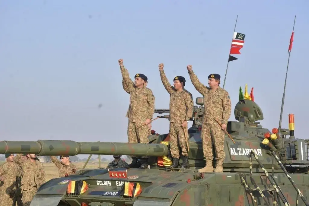 Militares en Pakist&aacute;n - FUERZAS ARMADAS DE PAKIST&Aacute;N