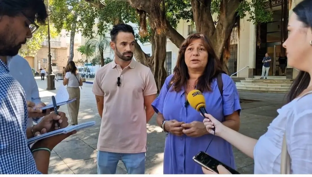 David de la Cruz y Helena Fern&aacute;ndez. - VIVA