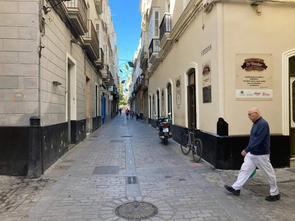 Calle Veedor. - VIVA