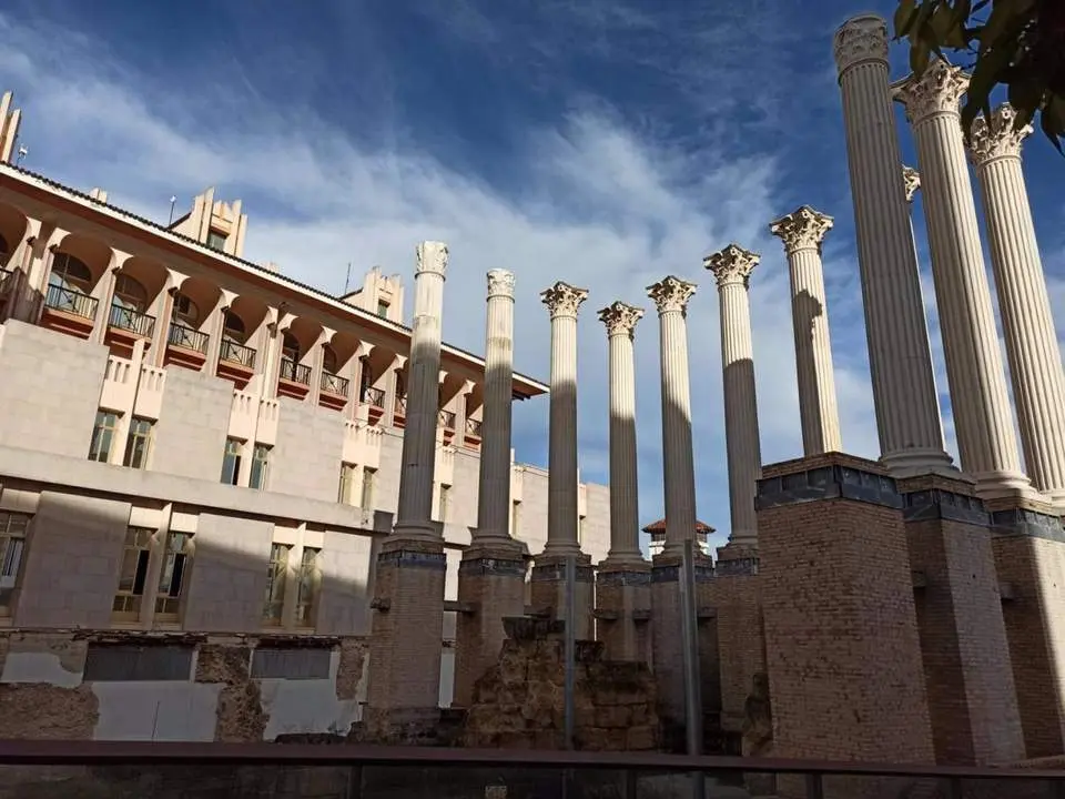 El Ayuntamiento de C&oacute;rdoba, situado junto al Templo Romano.  - Europa Press