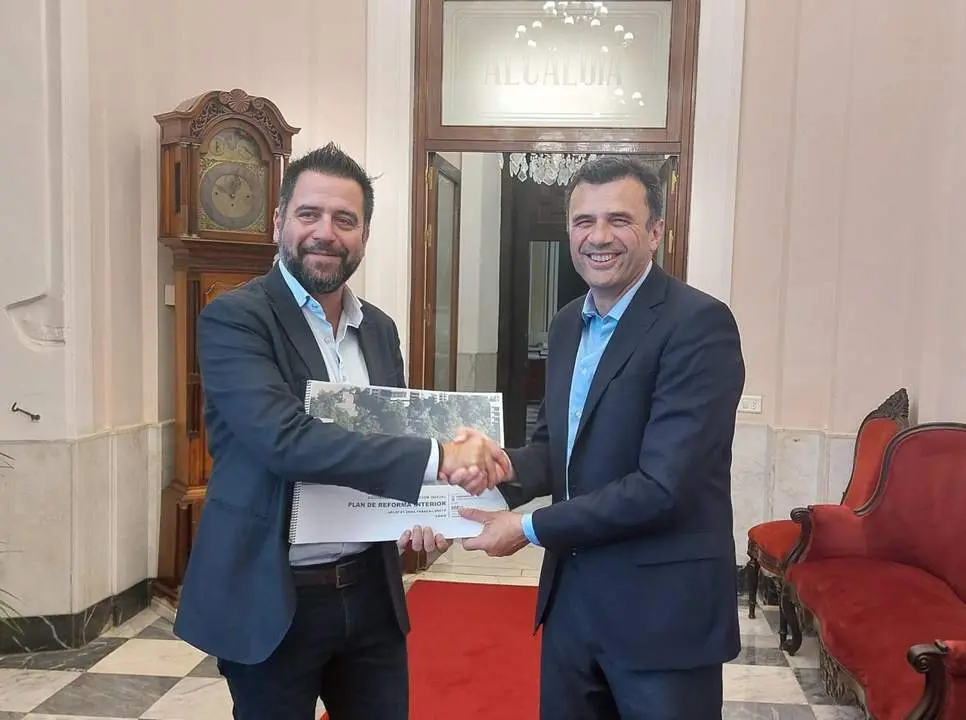 Fran Gonz&aacute;lez y Bruno Garc&iacute;a.  - VIVA