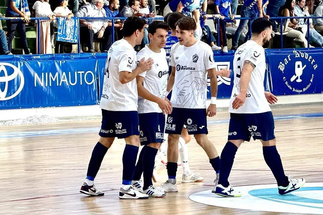 Jugadores de Avanza Ja&eacute;n, en la primera eliminatoria. - Avanza Ja&eacute;n