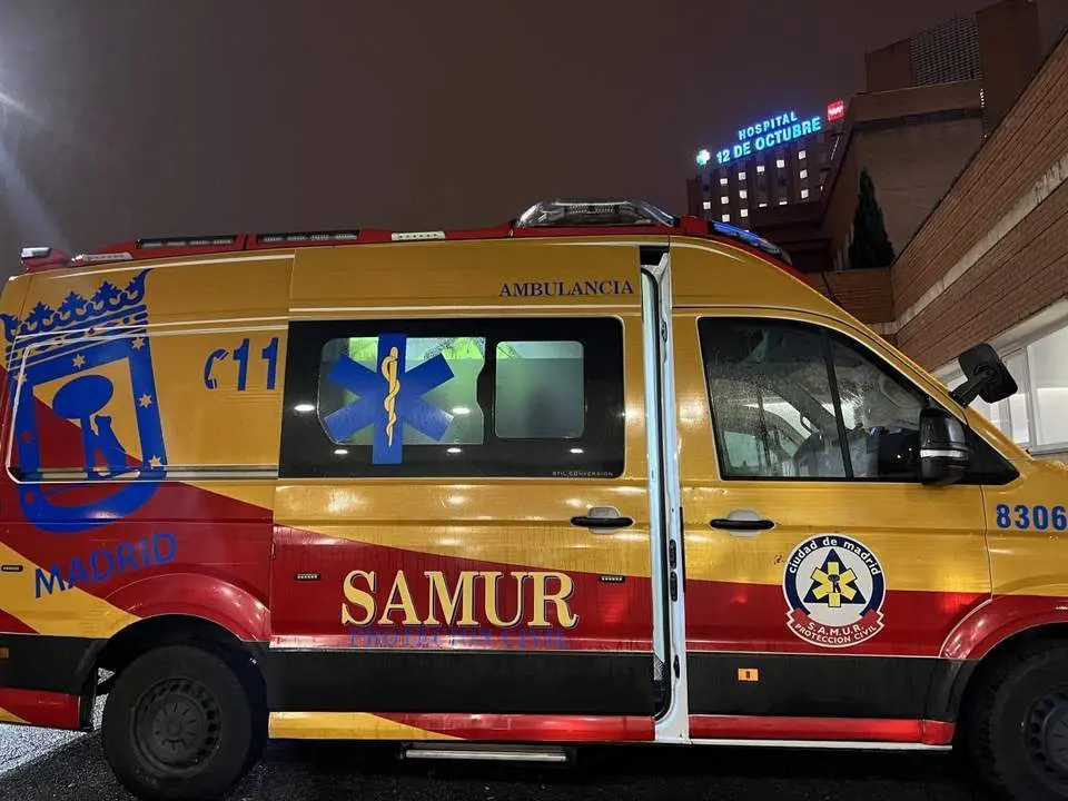 Ambulancia de SAMUR Protecci&oacute;n Civil. - Europa Press.