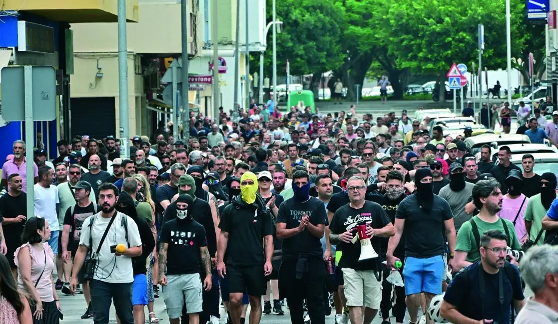 Manifestaci&oacute;n del sector del metal en C&aacute;diz. - Eulogio Garc&iacute;a