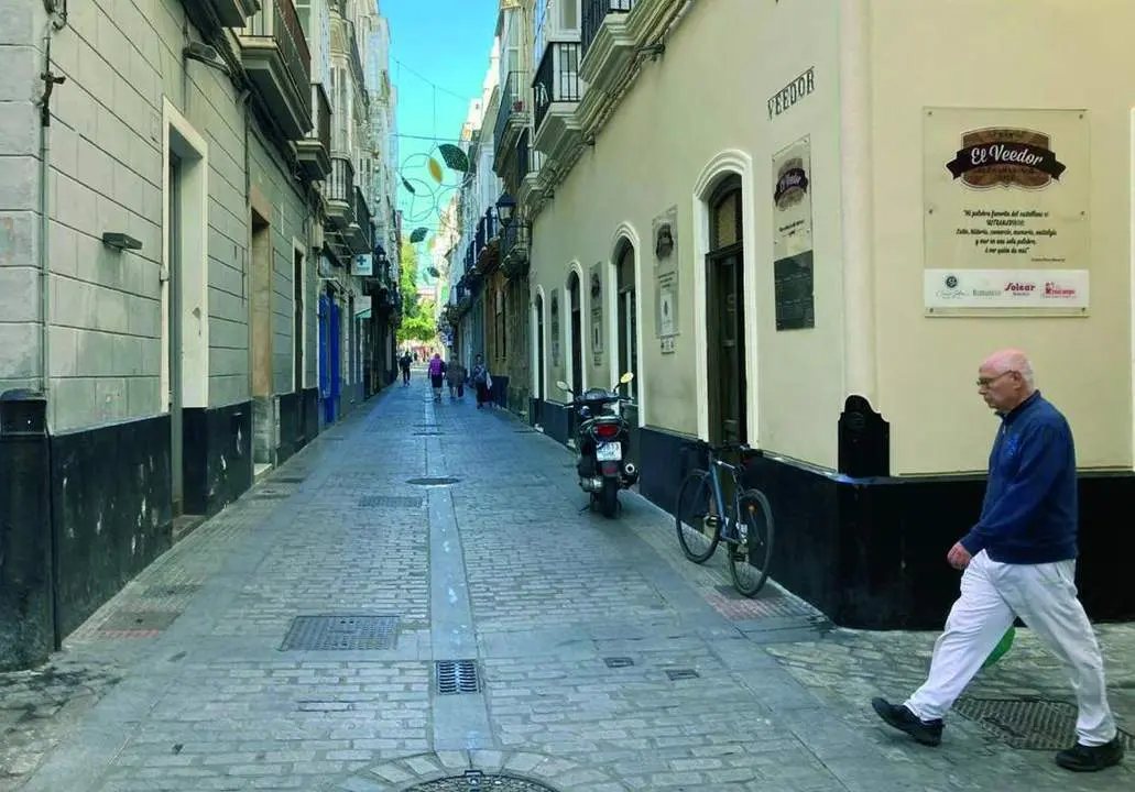 Calle Veedor. - VIVA