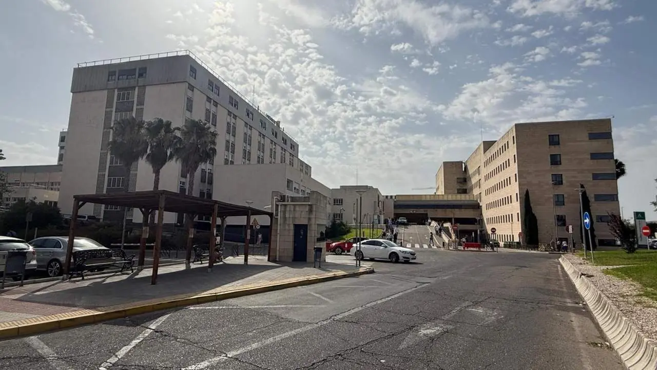 Imagen del hospital Reina Sof&iacute;a. - Helen M&iacute;nguez