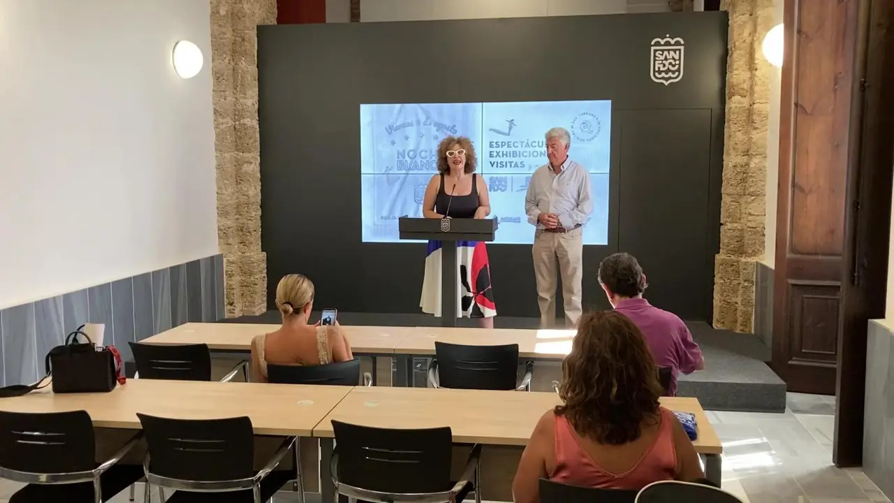 Presentaci&oacute;n de la Noche Blanca en el Ayuntamiento. - RLI