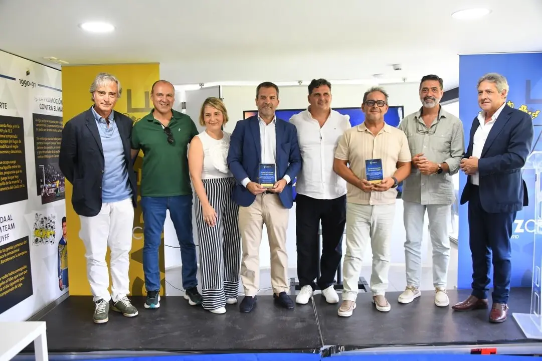 Galardonados de los II Premios C&aacute;diz CF de Periodismo. | C&aacute;diz CF.