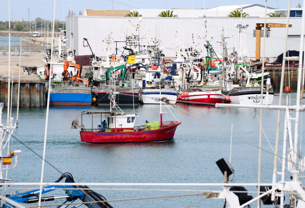 25/3/22  Santo&ntilde;a
EP Barcos pesqueros atracados 



FOTO: JUAN MANUEL SERRANO ARCE