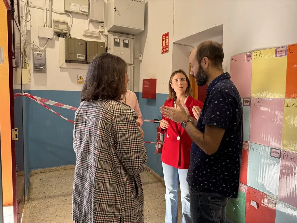 Delegada de Educaci&oacute;n y Edificios Municipales, Blanca Gastalver, en el CEIP Arias Montano |&nbsp;AYUNTAMIENTO DE SEVILLA