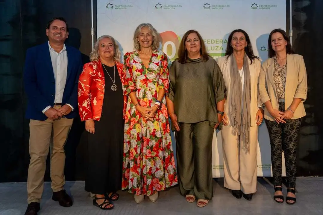 Acto conmemorativo del 30 aniversario de la Confederaci&oacute;n Andaluza de Alzheimer | DIPUTACI&Oacute;N DE SEVILLA