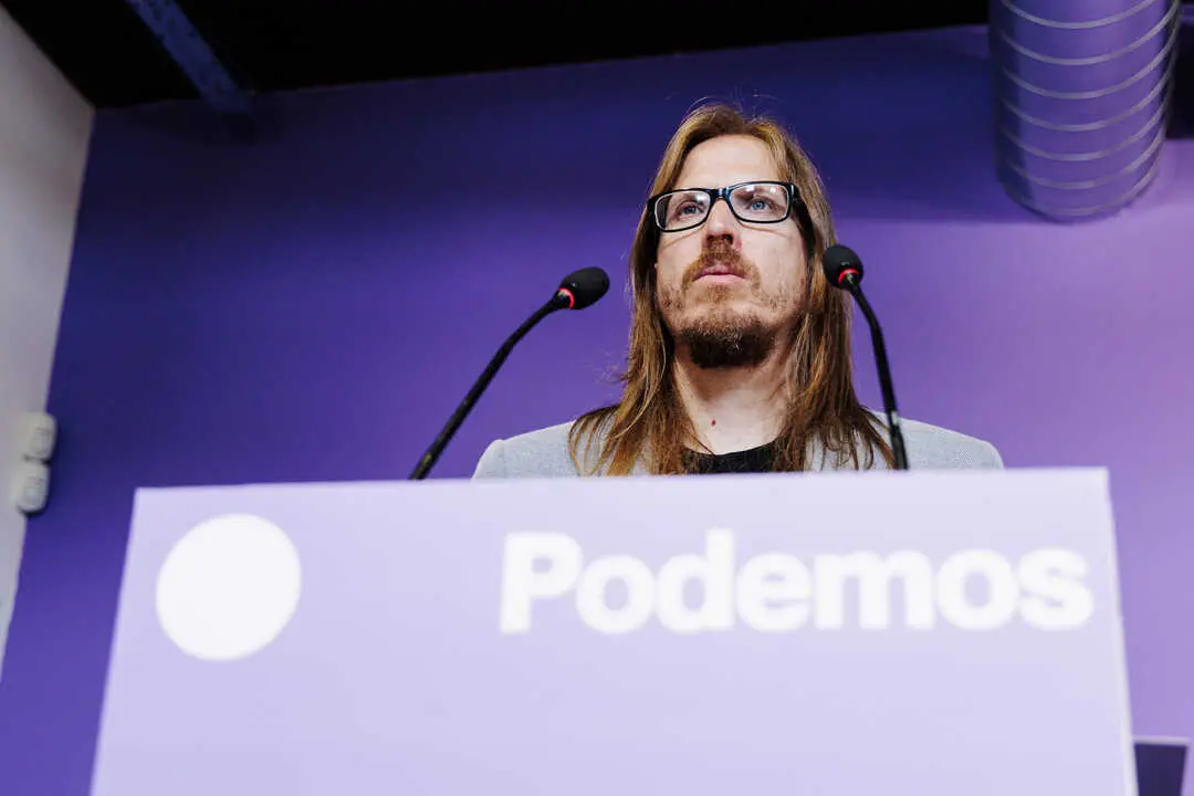 El secretario de Organizaci&oacute;n y portavoz de Podemos, Pablo Fern&aacute;ndez. | EP