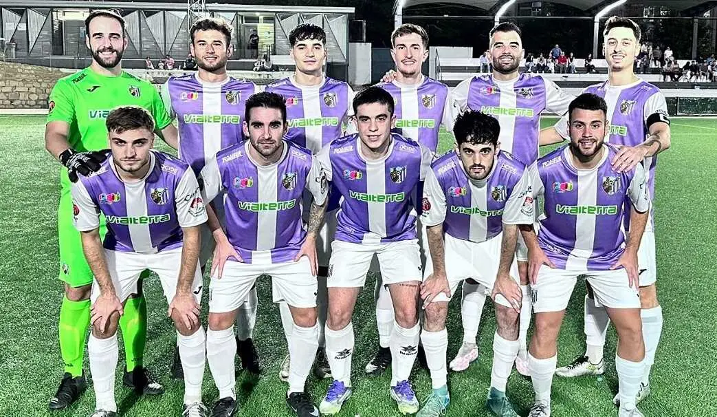 Formaci&oacute;n titular del Atl&eacute;tico Ja&eacute;n en el partido ante la Tuccitana. - Foto: Atl&eacute;tico Ja&eacute;n