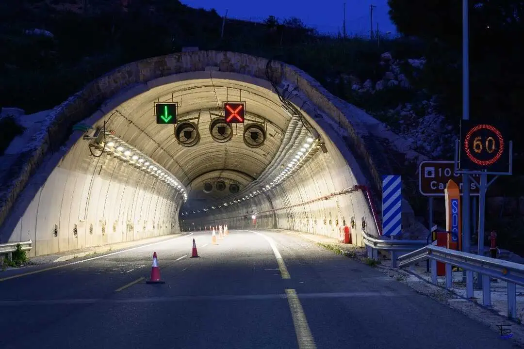 T&uacute;nel de Casares | Ministerio de Transportes