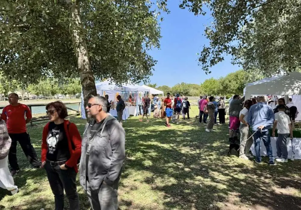 El Mercado Agroartesano &ldquo;La Laguna&rdquo; se transforma en &ldquo;El Bosque Encantado&rdquo; por Halloween