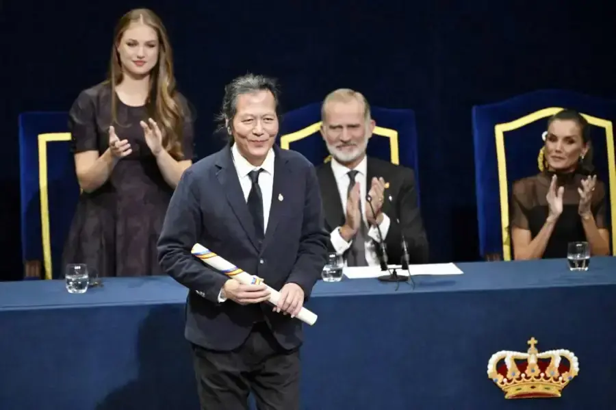 byungchulhan2025octubre-2127142