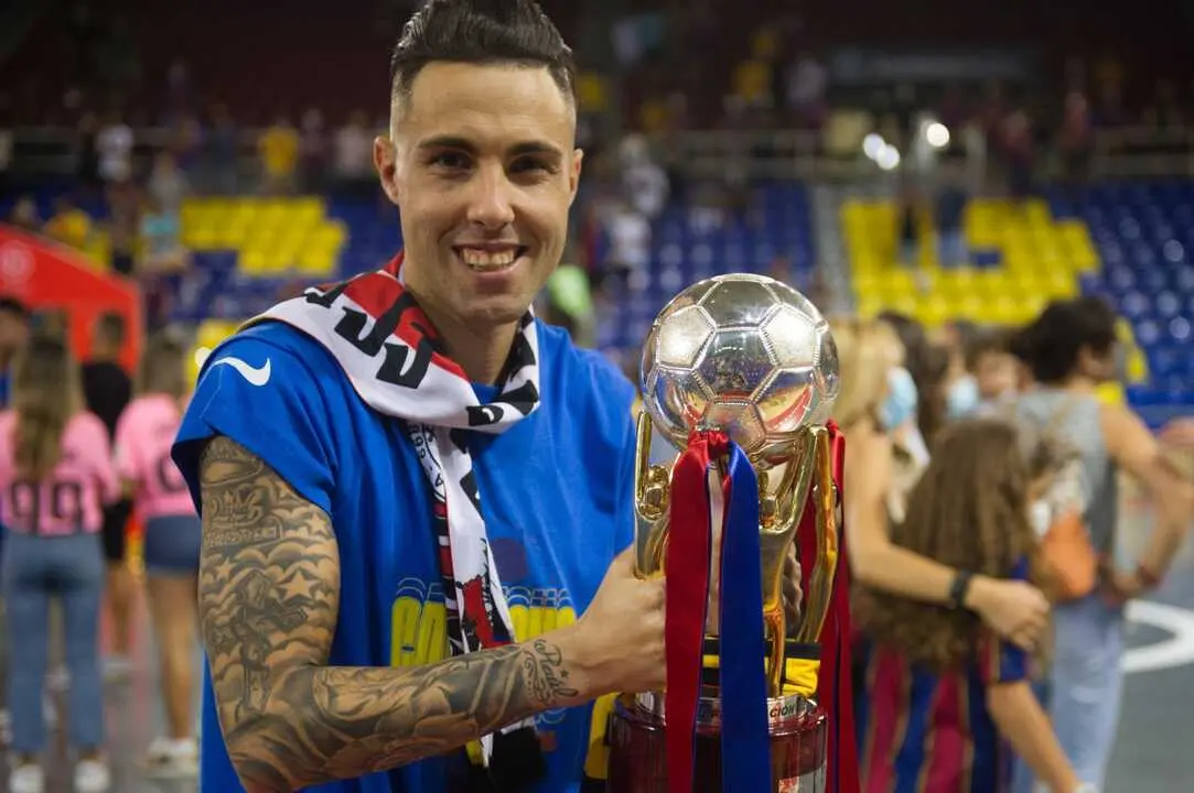 Jes&uacute;s Aicardo, con un t&iacute;tulo liguero conquistado con el FC Barcelona. | FC Barcelona.