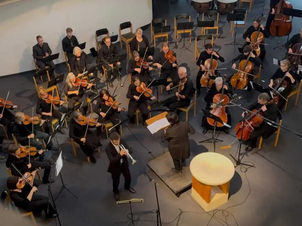 Helio Garc&iacute;a con la Orquesta Neuer Kammerorchester Wedding en Berl&iacute;n. | Banda de M&uacute;sica de Lopera
