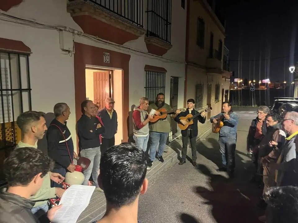 Ronda de &Aacute;nimas del Coro de Campanilleros "Nuestra Se&ntilde;ora de la Soledad".| HDAD