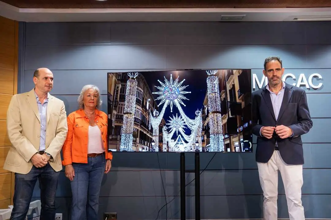 Presentaci&oacute;n de las nuevas luces. / AYUNTAMIENTO DE M&Aacute;LAGA