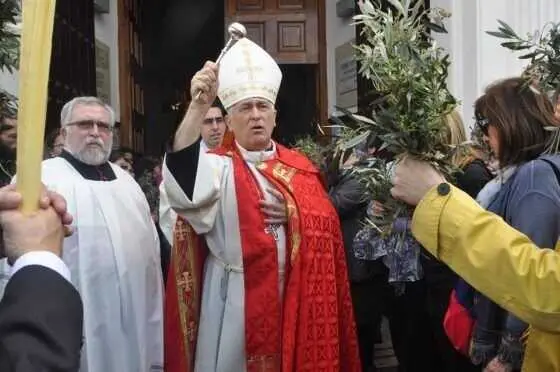 El obispo de C&aacute;diz y Ceuta, Rafael Zornoza, el pasado Domingo de Ramos en Ceuta. E. P.