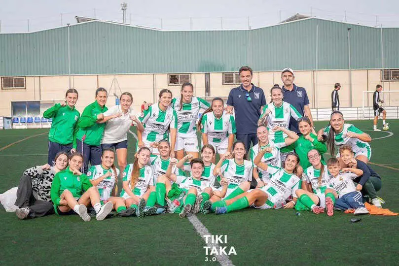 atleti femenino contra Baz&aacute;n