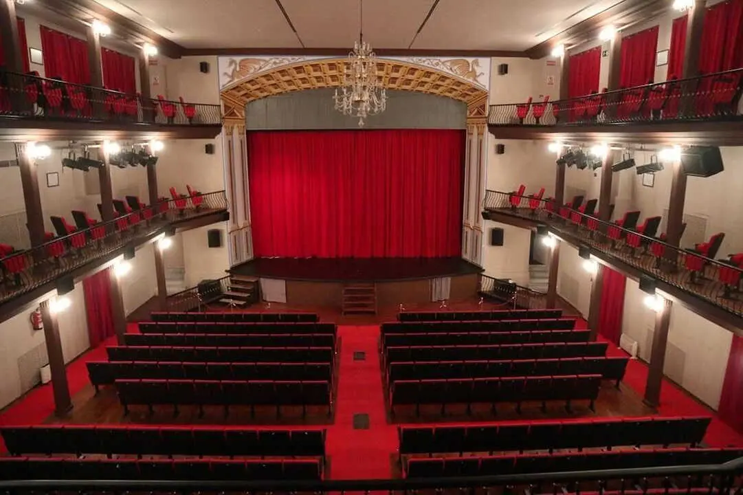 Patio de butacas del Teatro Circo. | Informaci&oacute;n
