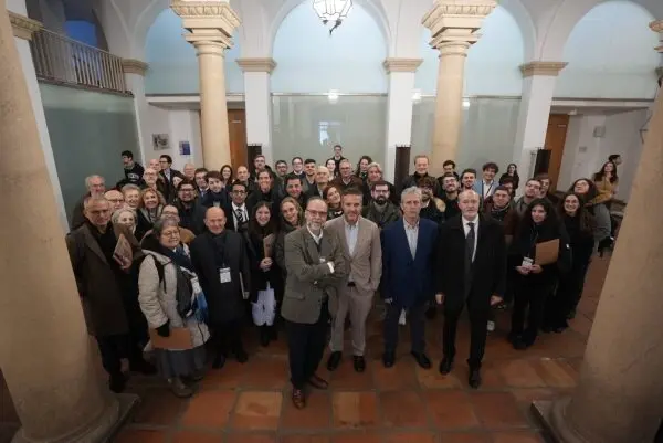 Foto de familia de los participantes en el congreso.
- UNIVERSIDAD DE C&Oacute;RDOBA