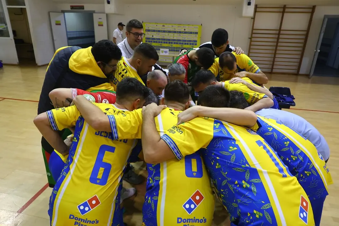 Conjura de los jugadores del Virgili. | CD Virgili C&aacute;diz.