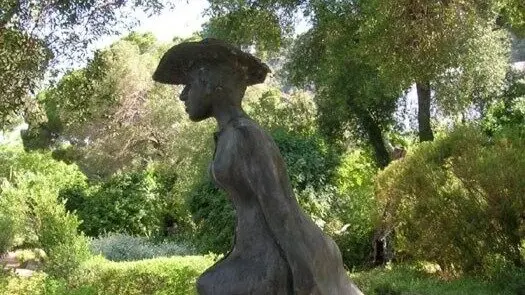 Estatua de Molly Bloom en Gibraltar | Wikipedia