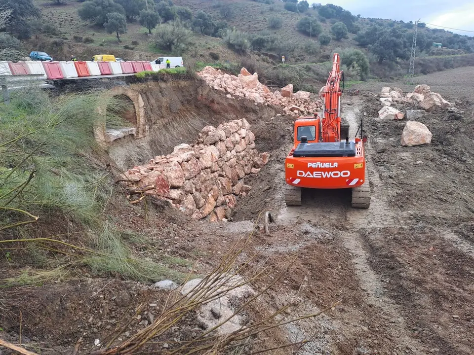 Obras tras las lluvias./Dputaci&oacute;n.