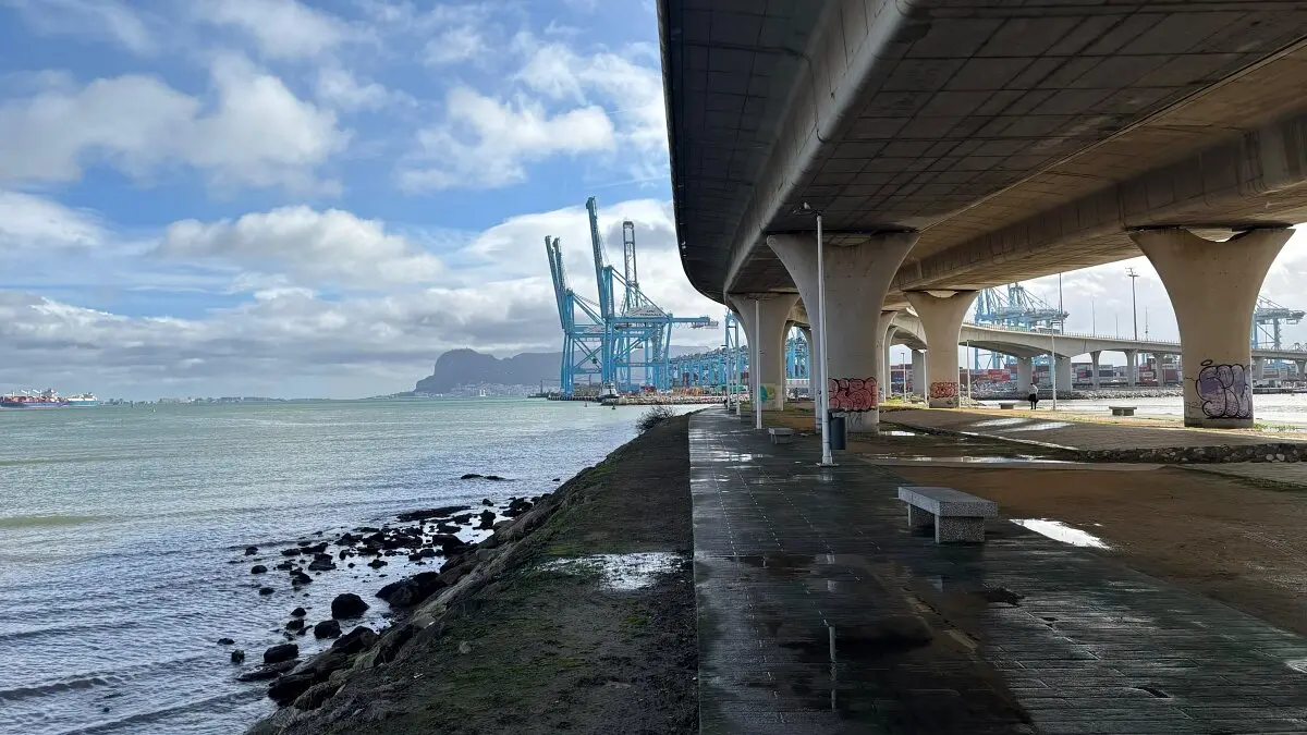 Bloqueo del puerto de Algeciras tras los últimos temporales - J.M.