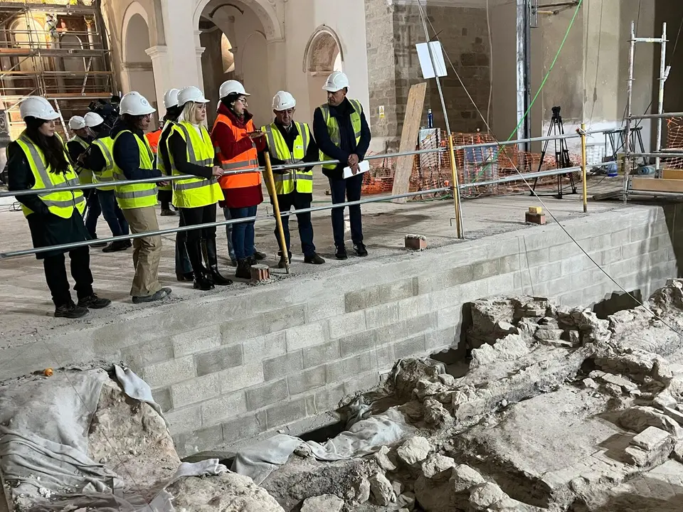 Visita a las obras de Santo Domingo. - Foto: Diputaci&oacute;n de Ja&eacute;n.