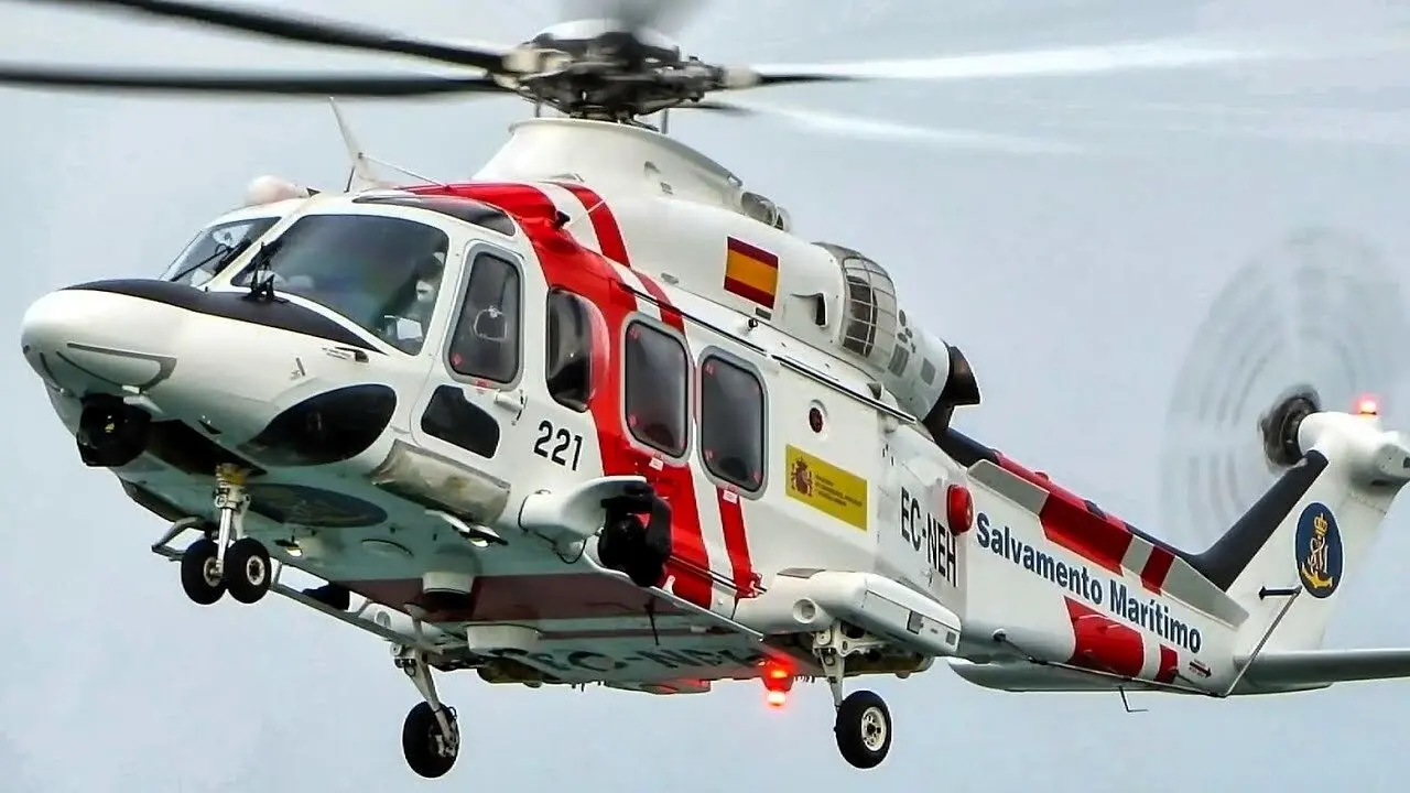 Helic&oacute;ptero Helimer 221 de Salvamento Mar&iacute;timo. | Europa Press.