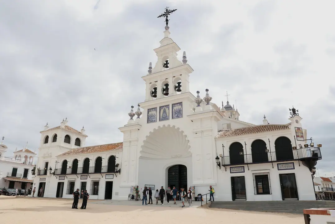 Fachada de la ermita de El Roc&iacute;o. | Roc&iacute;o Ruz EP.
