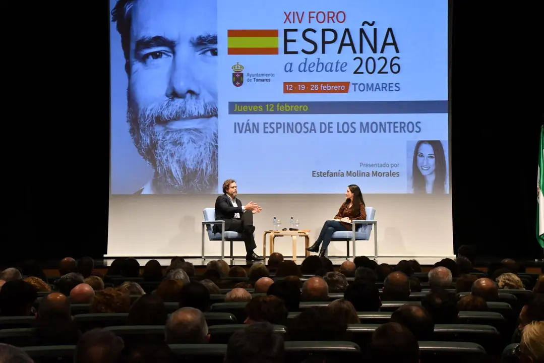Conferencia de Iv&aacute;n Espinosa de los Monteros.| AYTO TOMARES