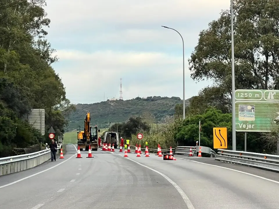 Nacional 340 a su paso por Vejer.