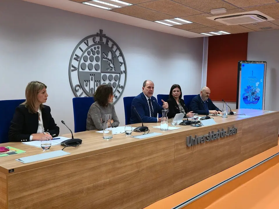 Presentaci&oacute;n del I Congreso Internacional de Biodiversidad y Agricultura(ICBA 2026). - Foto: UJA.