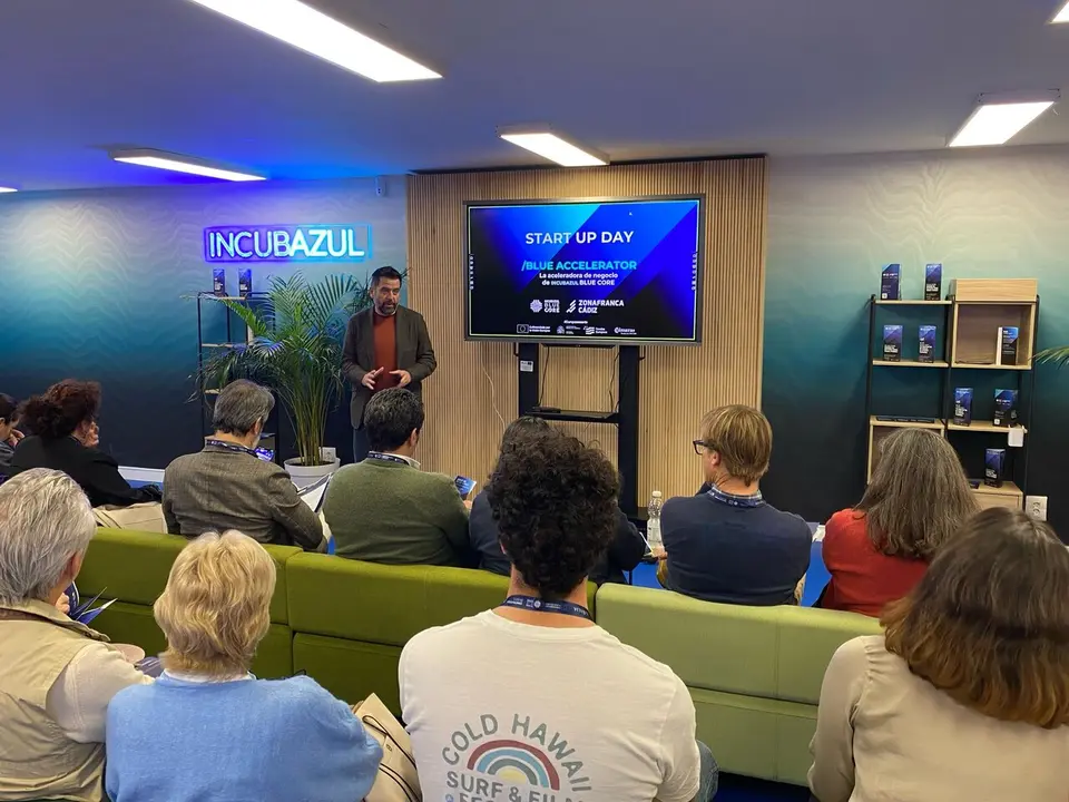 Presentaci&oacute;n de los nuevos proyectos que se incorporan a Blue Accelerator. / VIVA