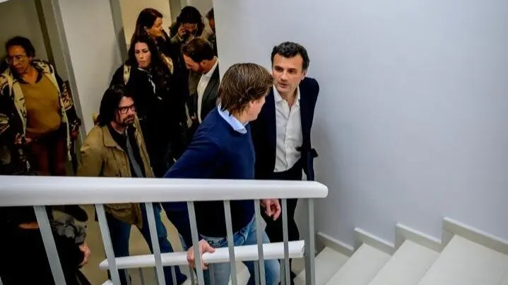 Bruno Garc&iacute;a y Pablo Otero, en el albergue municipal para personas sin hogar. VIVA