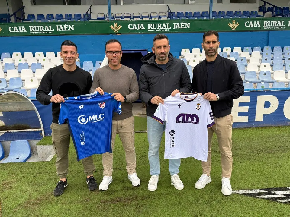 Directivas del Real Ja&eacute;n Linares Deportivo.- Foto: Real Ja&eacute;n.