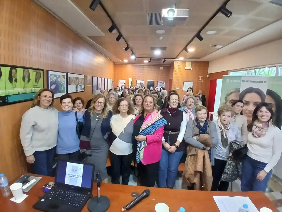 Puesta en marcha de la campa&ntilde;a 'Las mujeres que llevas dentro' en Ja&eacute;n | JUNTA DE ANDALUCIA