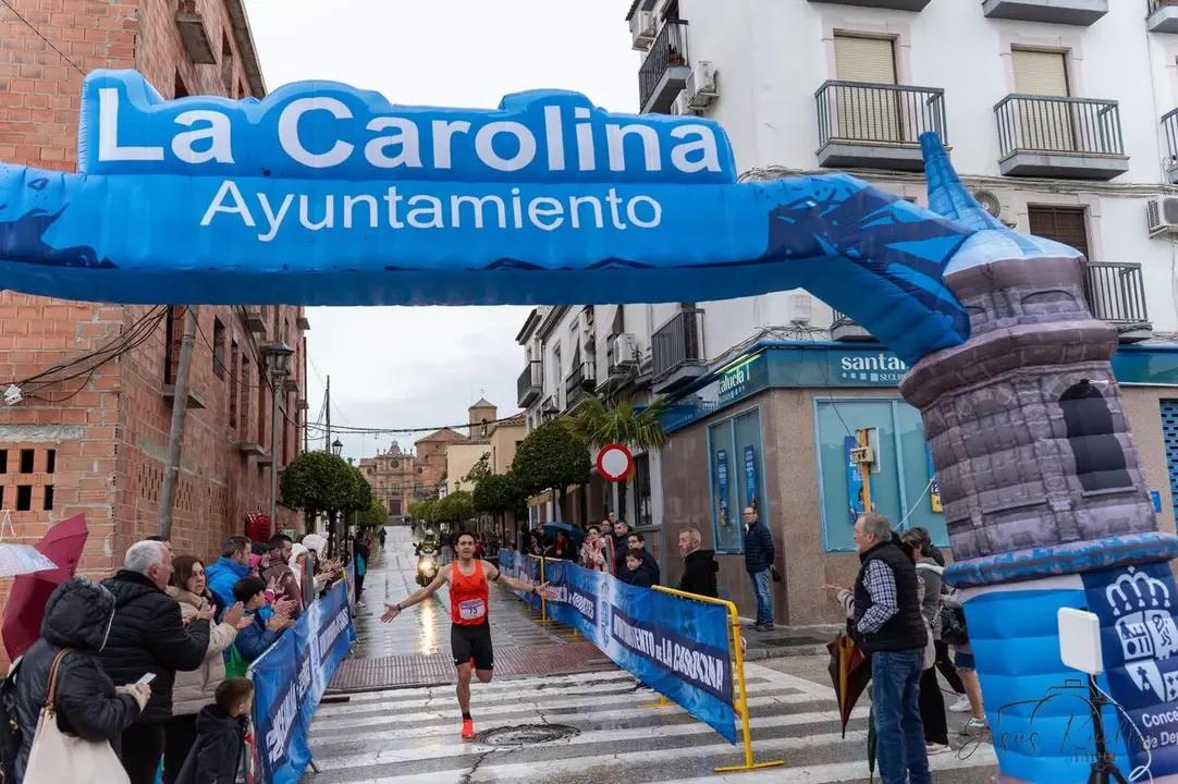 Carrera por la Igualdad de La Carolina. - Foto:  Jes&uacute;s Cu&eacute;llar.