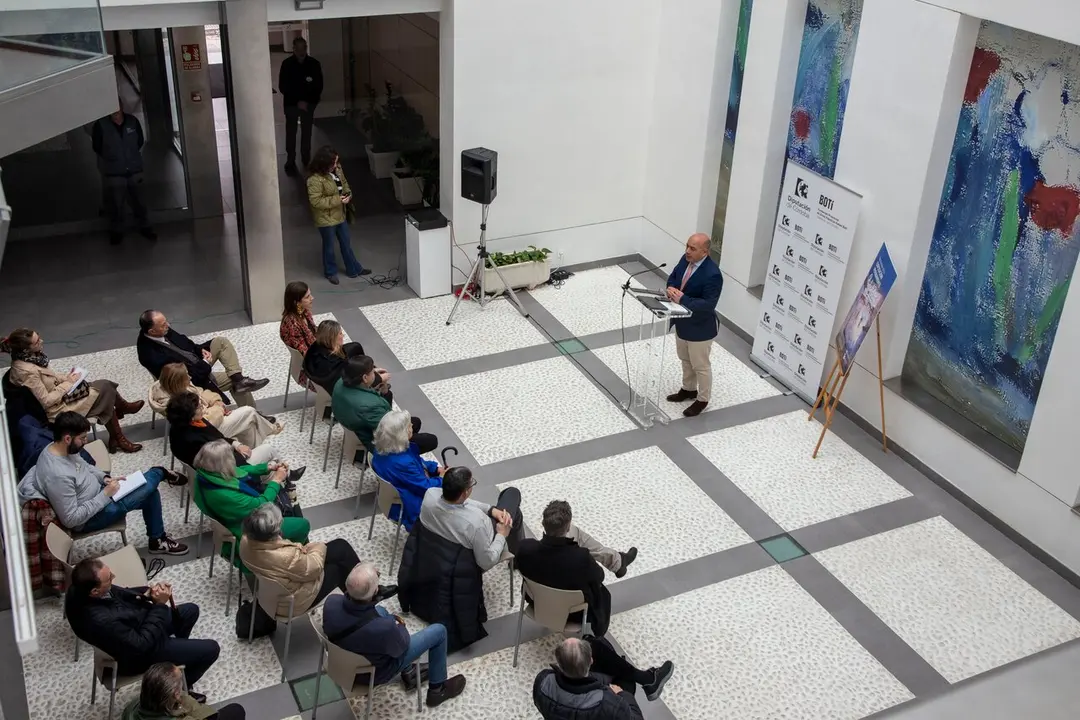 Archivo - Foto de archivo de una presentaci&oacute;n en la sede de la Fundaci&oacute;n Bot&iacute;.
