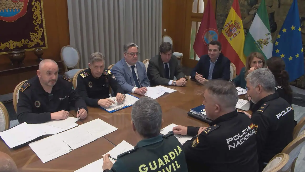 Reuni&oacute;n de la Junta Local de Seguridad sobre el dispositivo especial de Semana Santa